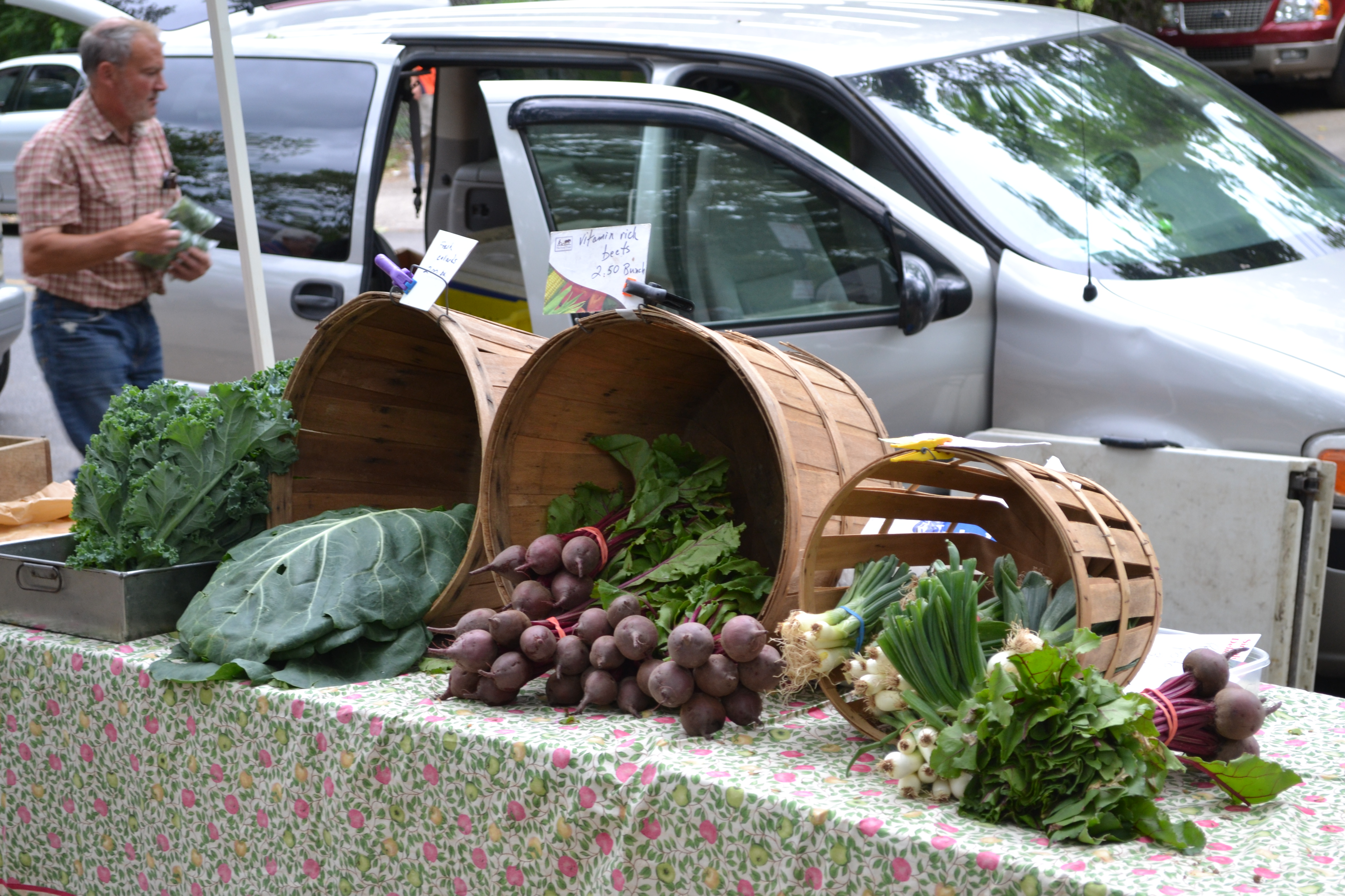 The Thursday farmers' market returned to Clark Park this week